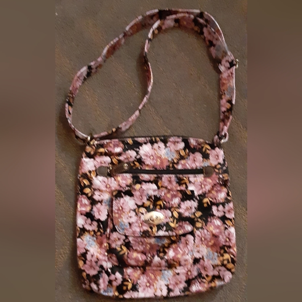 Small/med suedish/velvet floral print shoulder purse brand new never worn